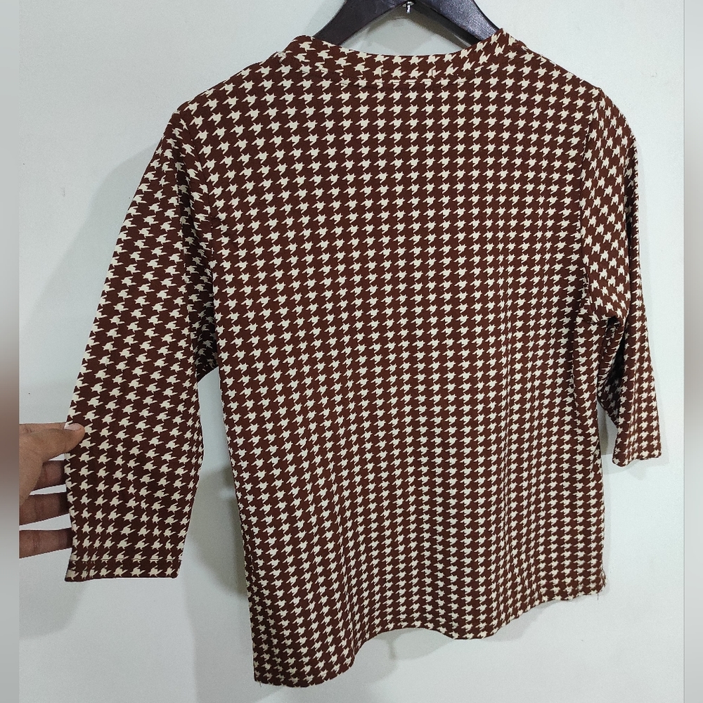 Brown 3/4th Sleeve top 🤎 - Picture 13 of 15